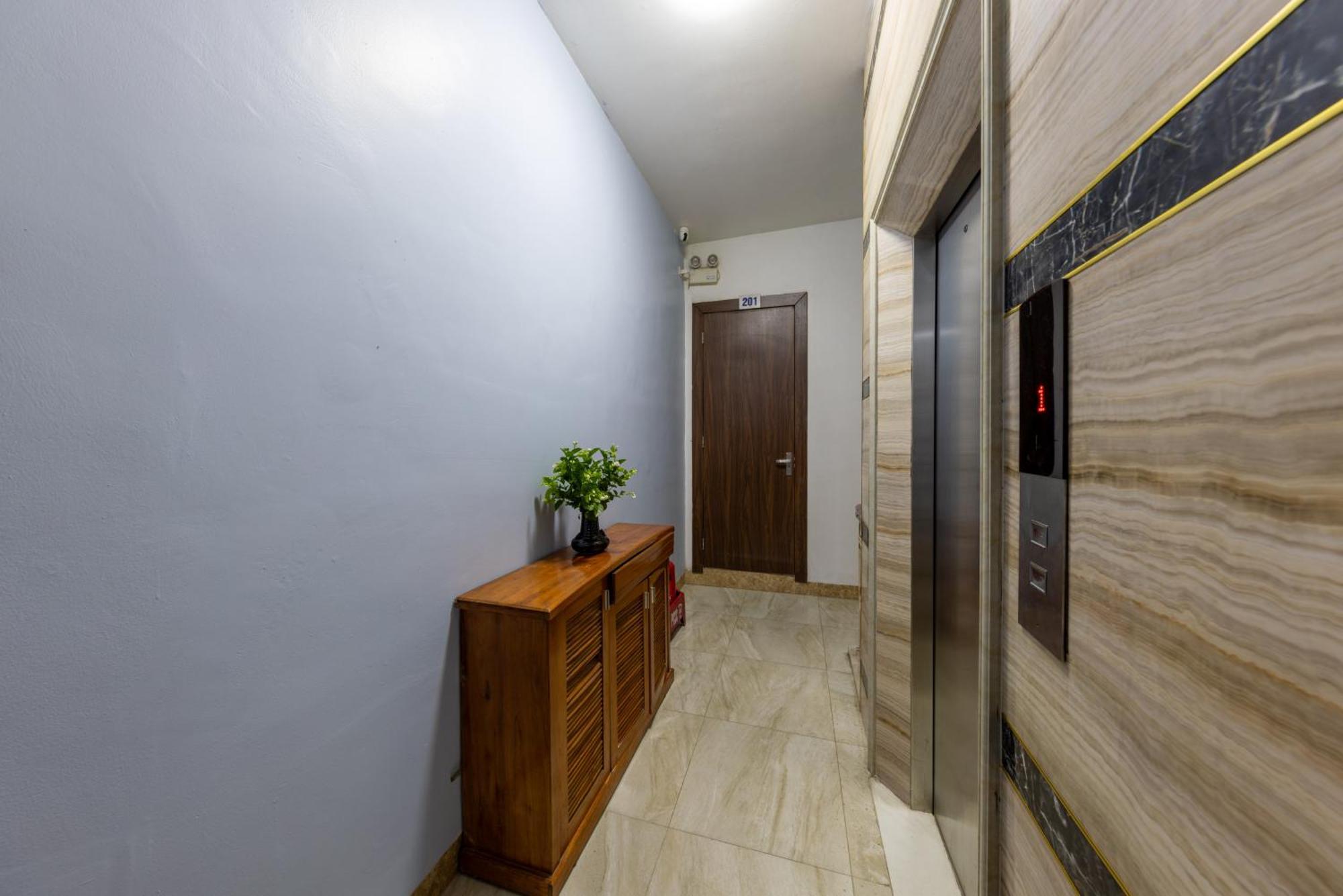 Hanoi Capital House & Travel Bagian luar foto